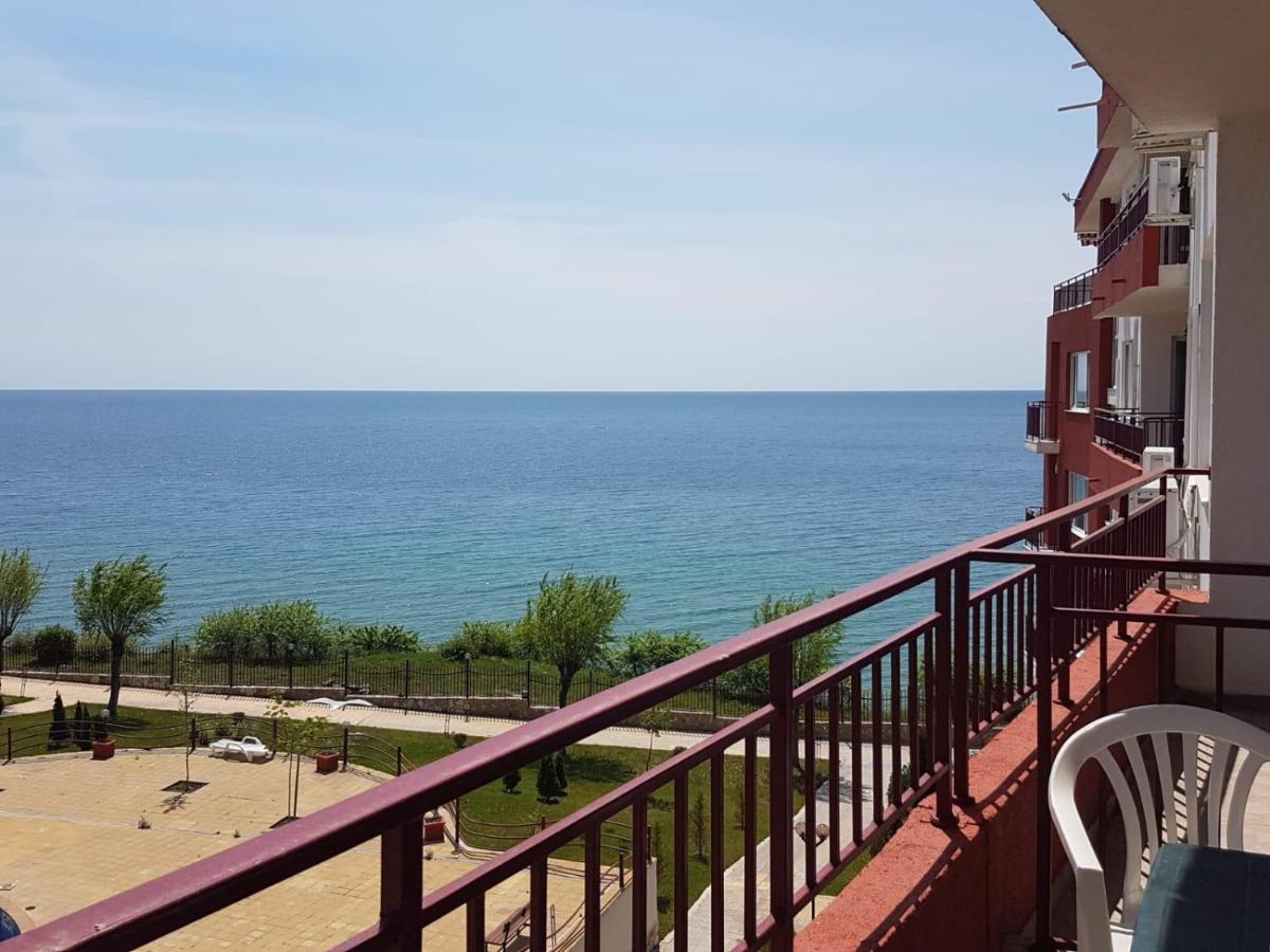 Panorama Marina Fort Beach - Premium Apartments Sea Viev Sveti Vlas Exterior photo