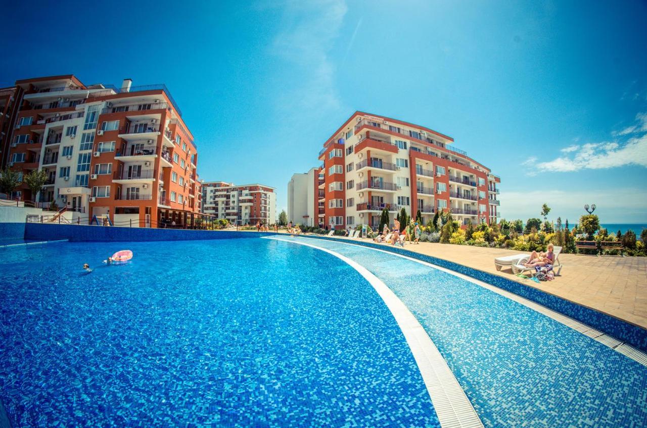 Panorama Marina Fort Beach - Premium Apartments Sea Viev Sveti Vlas Exterior photo